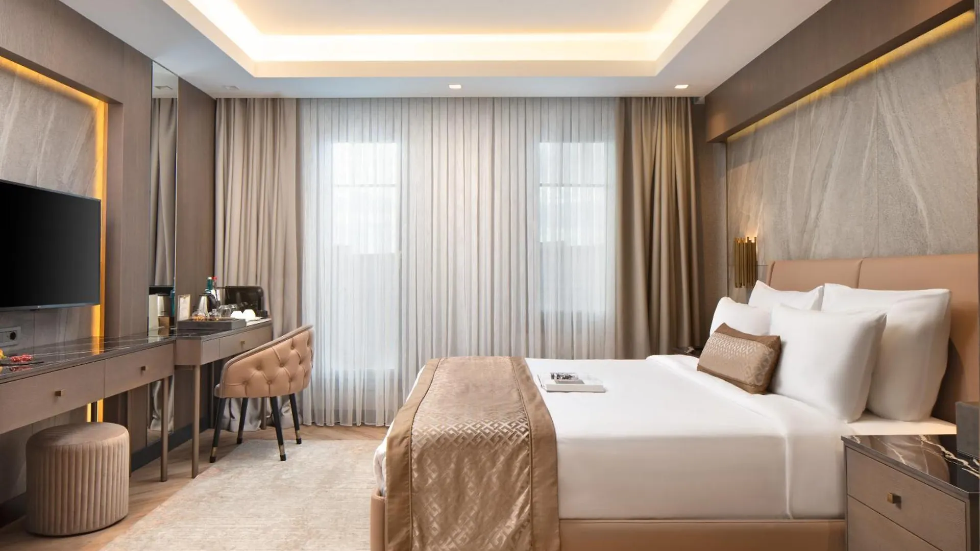 ****  Me By Mula Otel İstanbul Türkiye