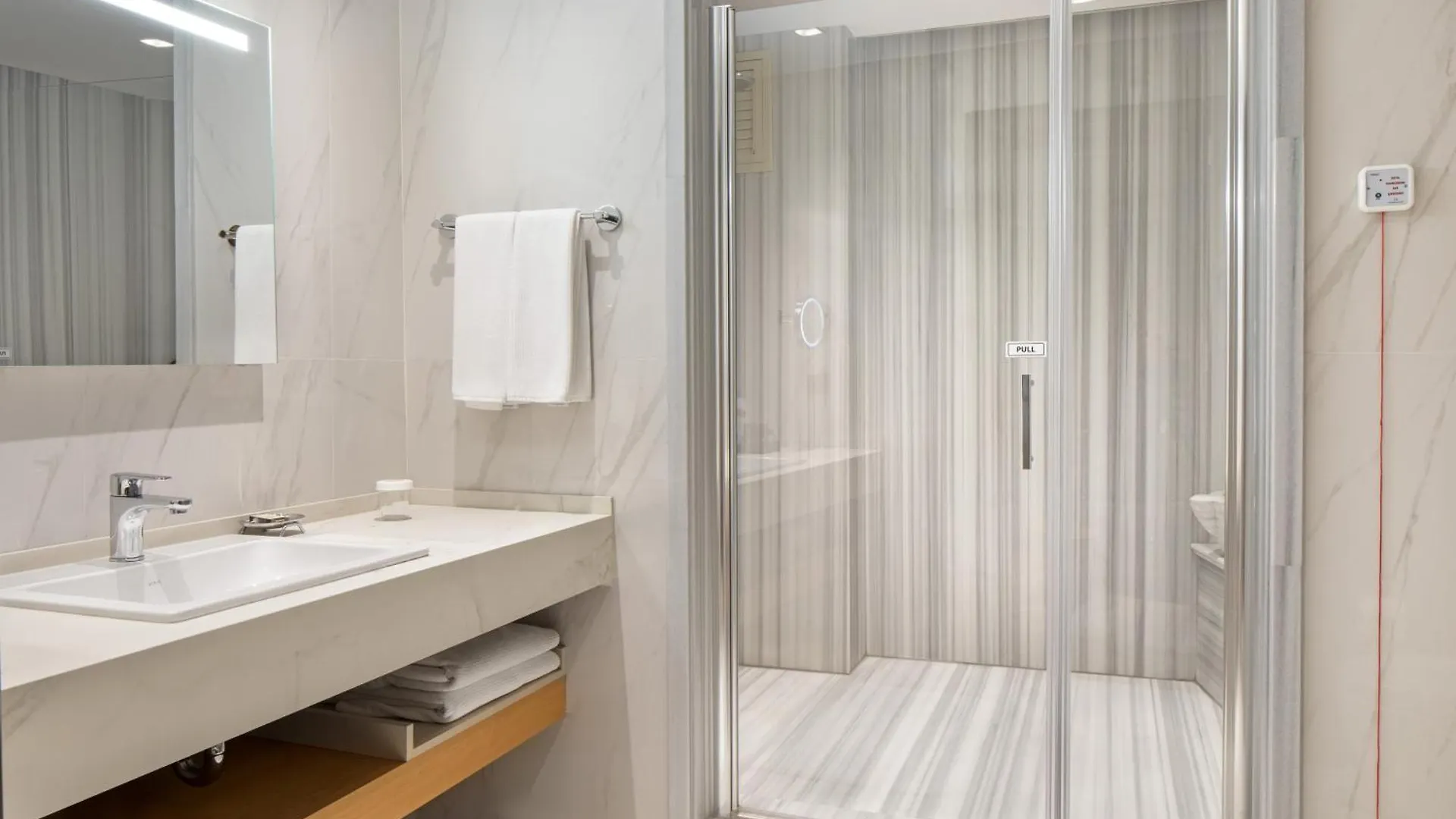 ****  Me By Mula Otel İstanbul Türkiye